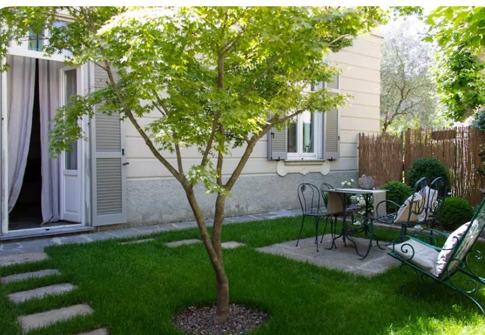 Casa Vacanza Baragiola4 - Hotel San Giuseppe Group 케르노비오 펜션